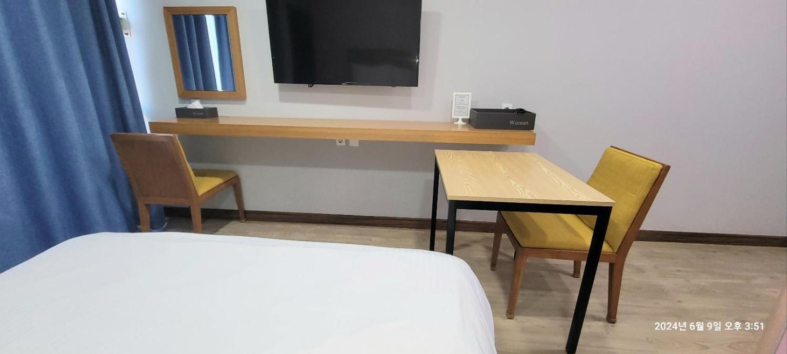 W Ocean Pension Seogwipo Bagian luar foto