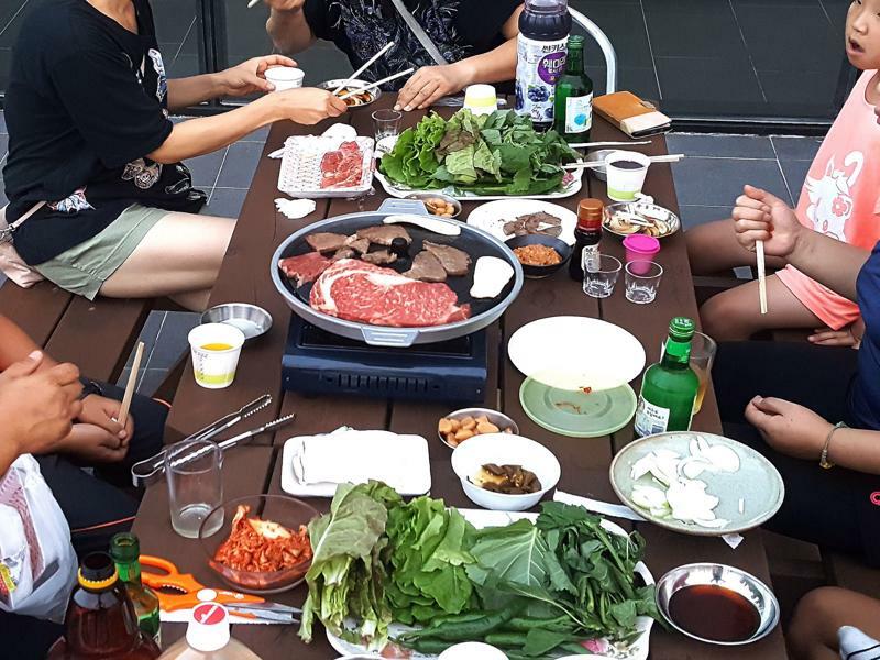W Ocean Pension Seogwipo Bagian luar foto